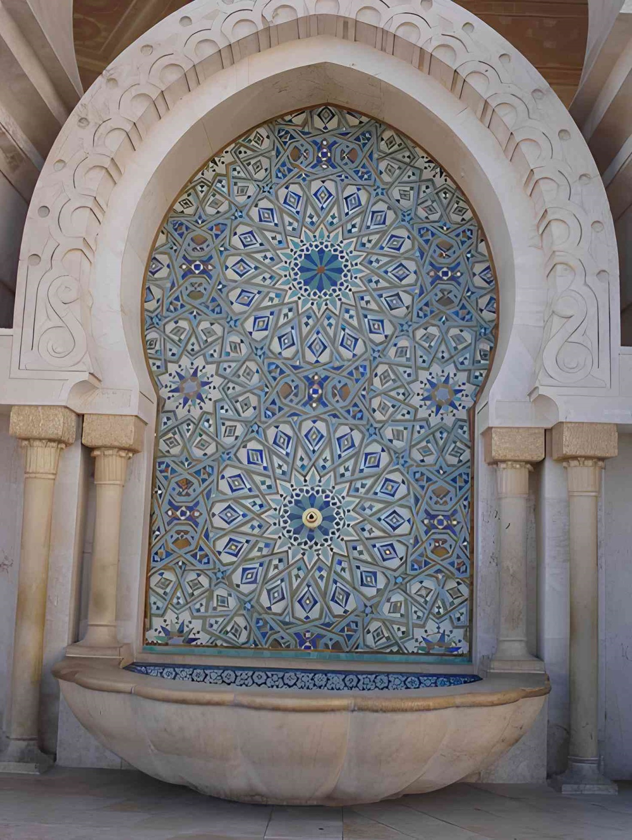 Fuente Zellige de Ardecor, reflejo de la artesana marroqu